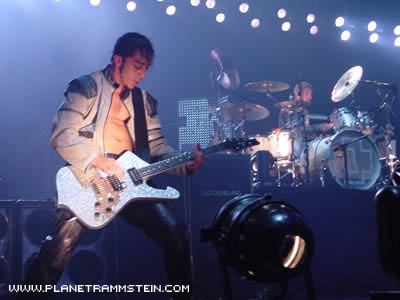 2001-10-24 Rammstein feat. Daron Malakian (CSU Convention Center, Cleveland, OH)